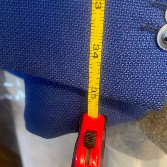 Perfect & gorgeous! Unconstructed blue blazer. Top of the chain! 3 button. - Picture 12 of 16